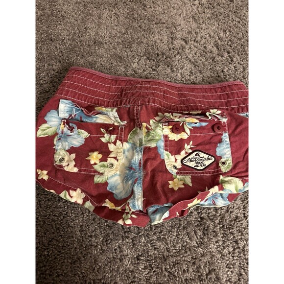 Abercrombie y2k floral shorts - Picture 5 of 5